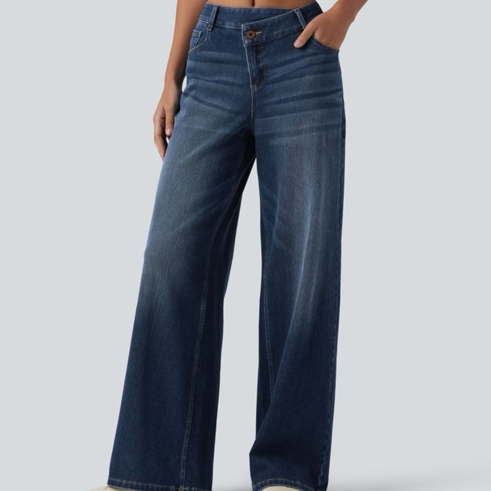 NWOT HalaraFlex Asymmetric mid-rise Jeans with pockets in Dark Blue Wash - Picture 2 of 10